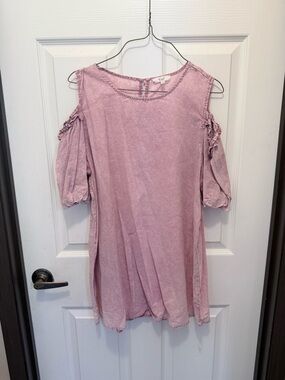 easel Lavender Scoop Neck Top